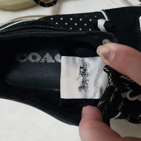 Coach sneakers sz 9. Black and white - Picture 3 of 5
